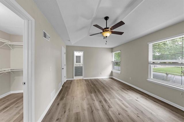 6220 Greenwood Drive, Shawnee, KS 66216