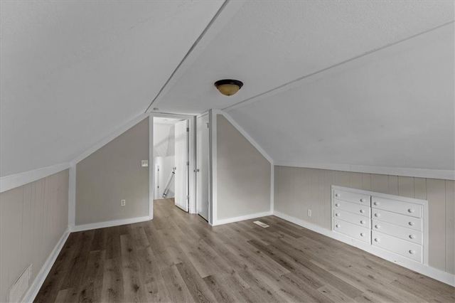 6220 Greenwood Drive, Shawnee, KS 66216