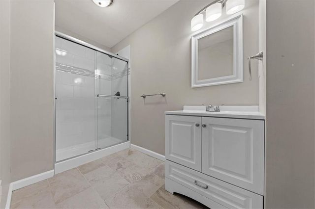 6220 Greenwood Drive, Shawnee, KS 66216