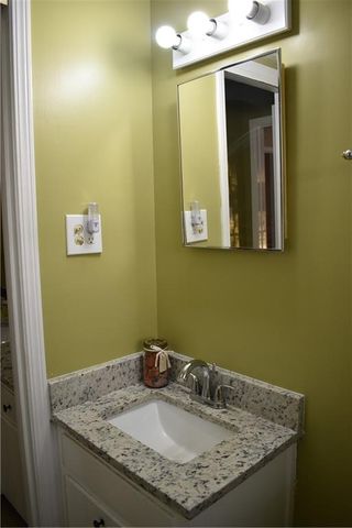 2479 Kingsland Drive, Atlanta, GA 30360