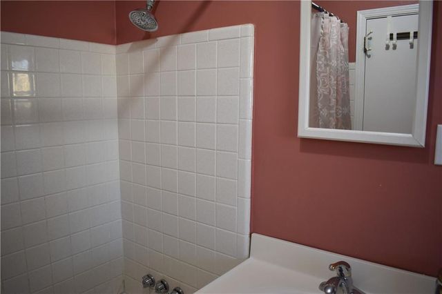 2479 Kingsland Drive, Atlanta, GA 30360