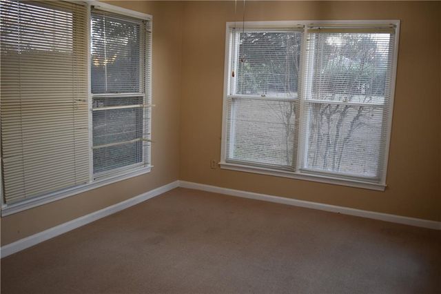 2479 Kingsland Drive, Atlanta, GA 30360