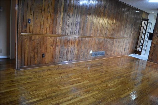 2479 Kingsland Drive, Atlanta, GA 30360