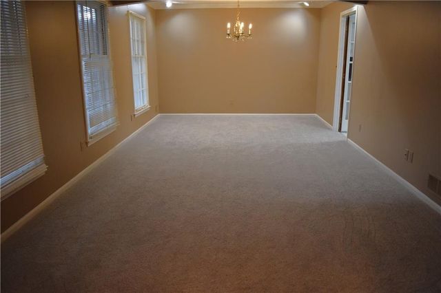 2479 Kingsland Drive, Atlanta, GA 30360