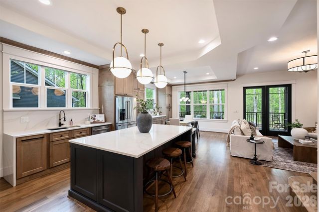 4001 Carmel Forest Drive, Charlotte, NC 28226