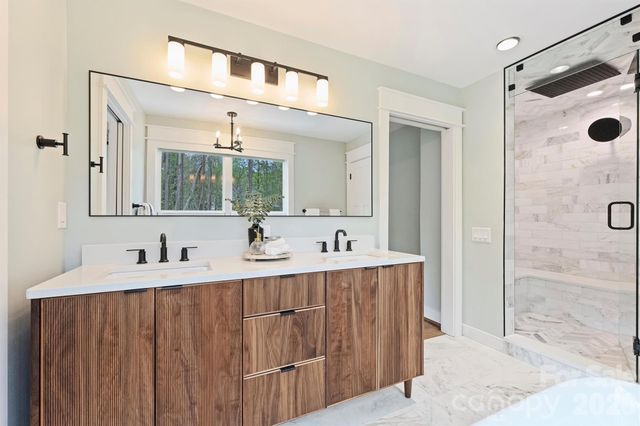 4001 Carmel Forest Drive, Charlotte, NC 28226