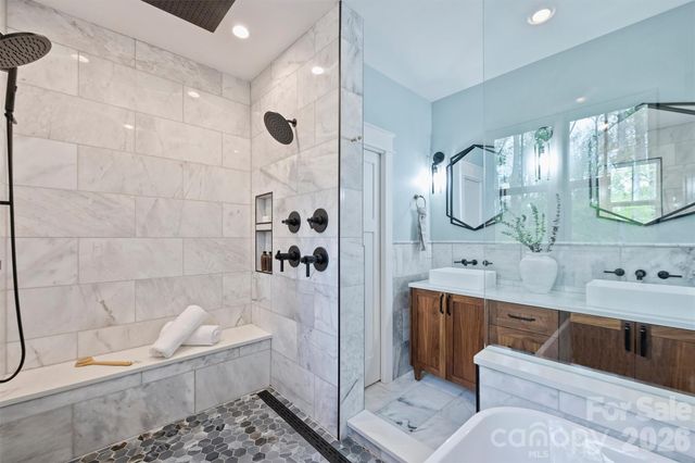 4001 Carmel Forest Drive, Charlotte, NC 28226