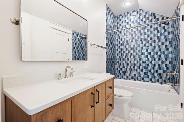 4001 Carmel Forest Drive, Charlotte, NC 28226