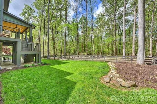 4001 Carmel Forest Drive, Charlotte, NC 28226