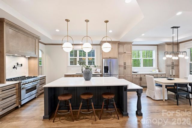 4001 Carmel Forest Drive, Charlotte, NC 28226