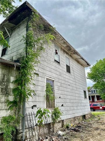 3237 Wabash Avenue, Kansas City, MO 64109