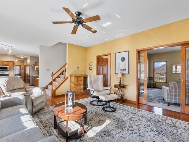 5355 Heather Glen Circle, Bettendorf, IA 52722