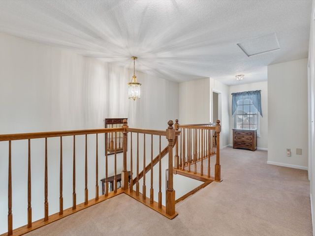 5355 Heather Glen Circle, Bettendorf, IA 52722