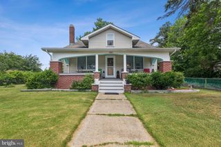 141 CLAY ST, Tuckerton, NJ 08087