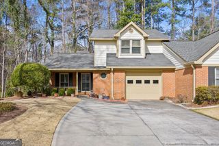6 Dover Trail, Peachtree City, GA 30269