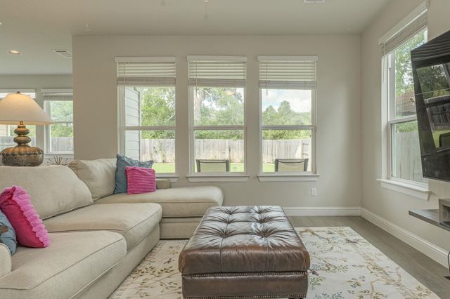 208 Stone Canyon DR, Georgetown, TX 78628