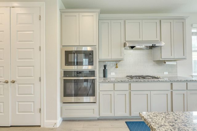 208 Stone Canyon DR, Georgetown, TX 78628