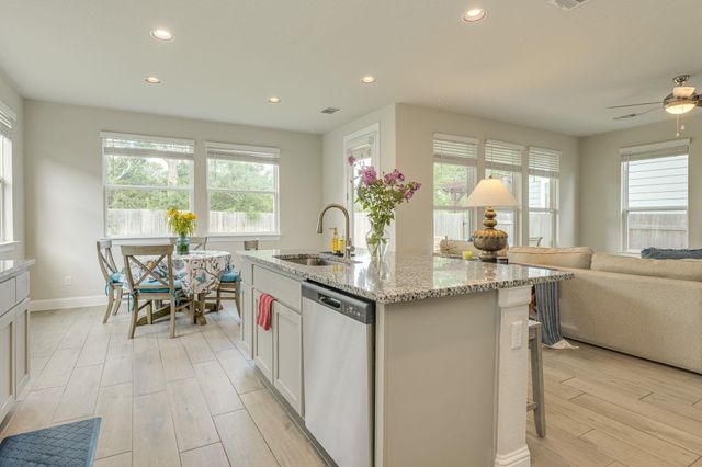 208 Stone Canyon DR, Georgetown, TX 78628