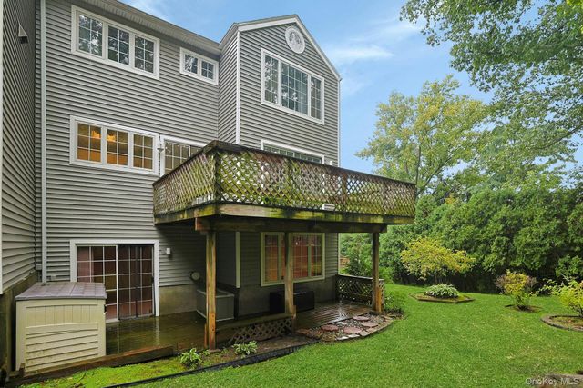 5 Pinewood Drive, White Plains, NY 10603