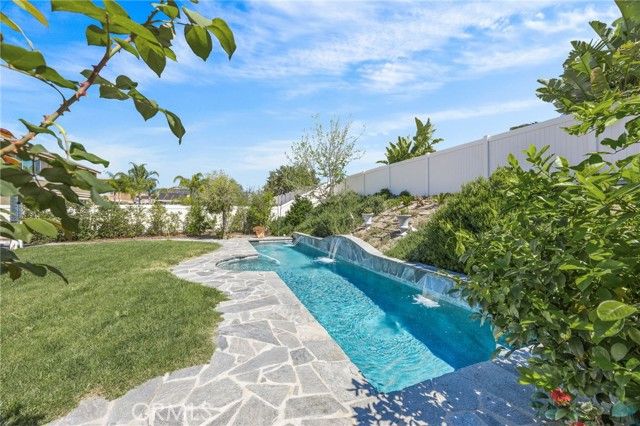 23129 Rustic Oak, Wildomar, CA 92595