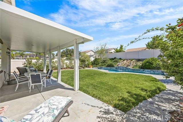 23129 Rustic Oak, Wildomar, CA 92595