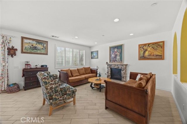 23129 Rustic Oak, Wildomar, CA 92595