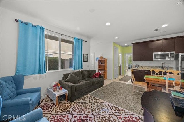 23129 Rustic Oak, Wildomar, CA 92595