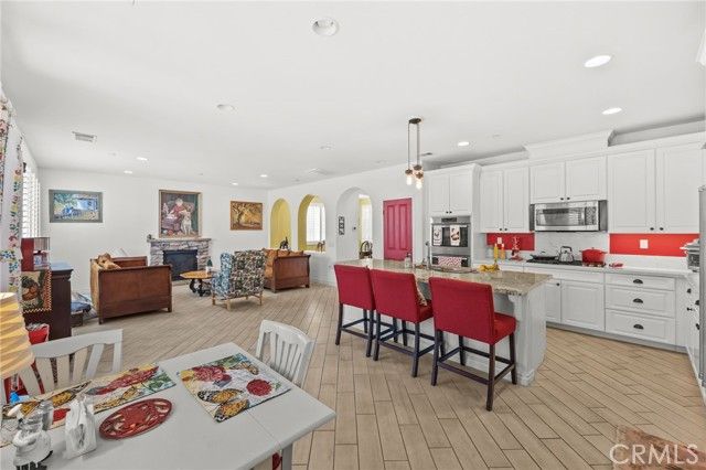 23129 Rustic Oak, Wildomar, CA 92595