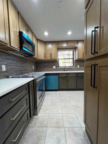 5970 80TH STREET N 101, St Petersburg, FL 33709