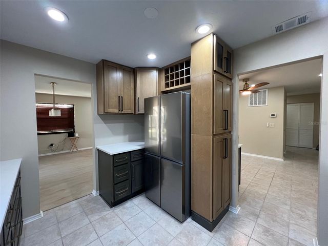 5970 80TH STREET N 101, St Petersburg, FL 33709