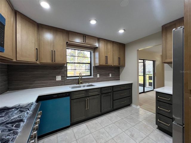 5970 80TH STREET N 101, St Petersburg, FL 33709