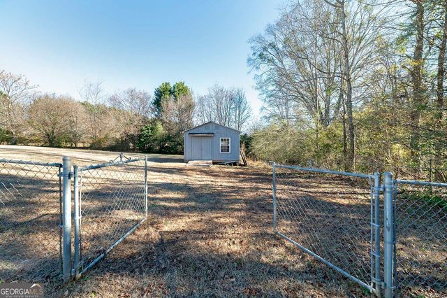 524 Leguin Mill Road, Locust Grove, GA 30248