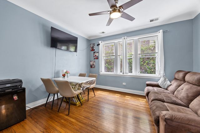 4602 S Albany Avenue, Chicago, IL 60632