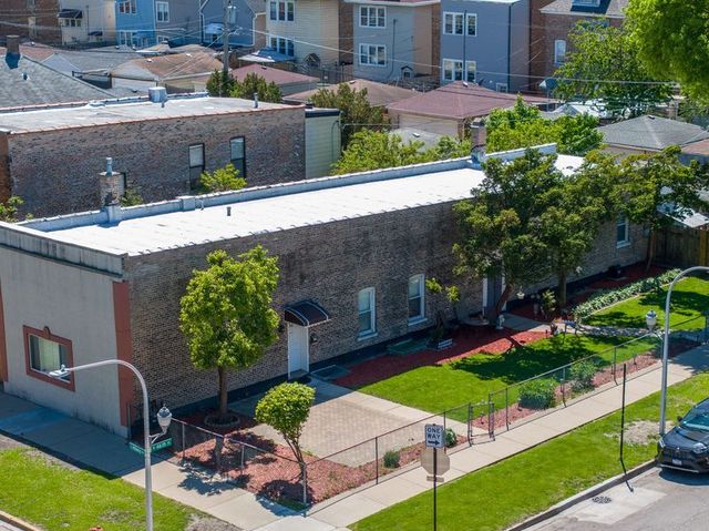 4602 S Albany Avenue, Chicago, IL 60632