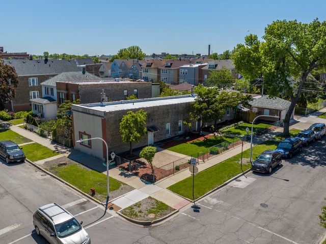 4602 S Albany Avenue, Chicago, IL 60632