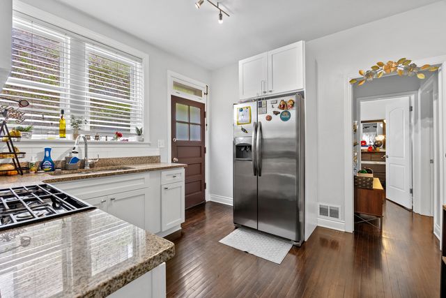 4602 S Albany Avenue, Chicago, IL 60632