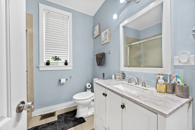 4602 S Albany Avenue, Chicago, IL 60632
