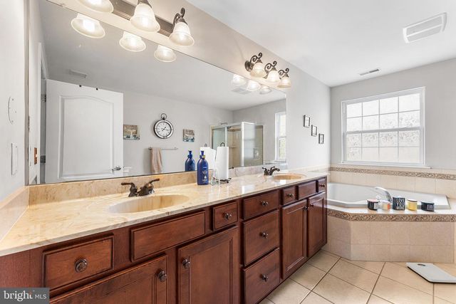 441 CAROLINE LN, Millville, NJ 08332