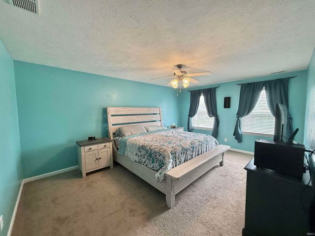 4560 Marble Drive, Newburgh, IN 47630