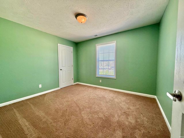 4560 Marble Drive, Newburgh, IN 47630