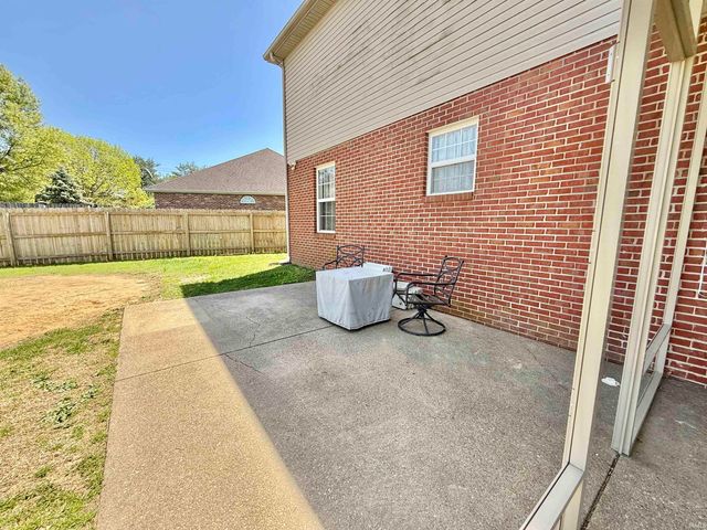 4560 Marble Drive, Newburgh, IN 47630