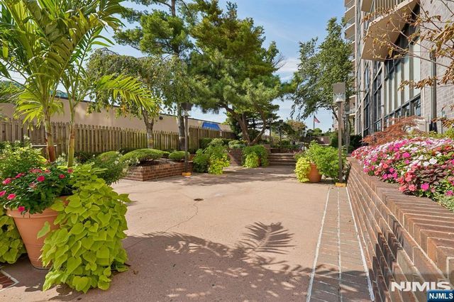 770 Anderson Avenue 11C, Cliffside Park, NJ 07010