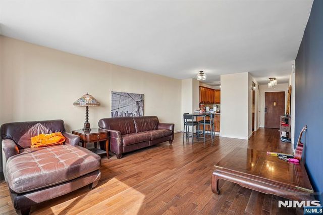 770 Anderson Avenue 11C, Cliffside Park, NJ 07010