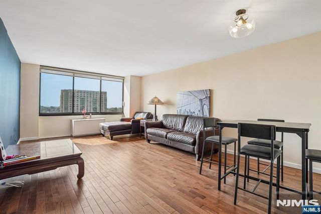 770 Anderson Avenue 11C, Cliffside Park, NJ 07010