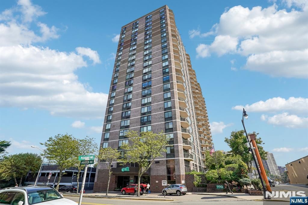 770 Anderson Avenue 11C, Cliffside Park, NJ 07010