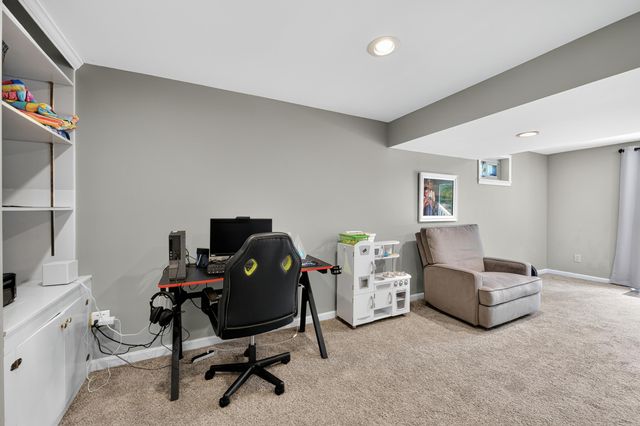 123 Lookout Farm Drive, Crestview Hills, KY 41017