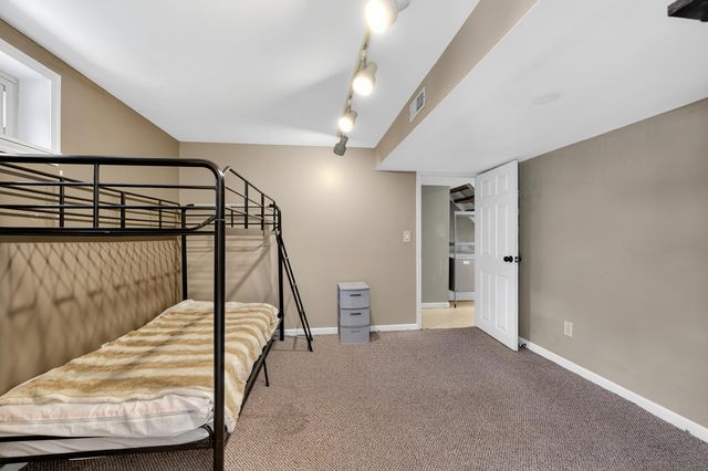 123 Lookout Farm Drive, Crestview Hills, KY 41017