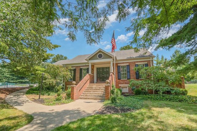 123 Lookout Farm Drive, Crestview Hills, KY 41017