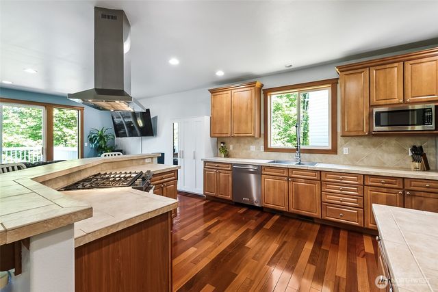 14115 172nd Place E, Puyallup, WA 98374