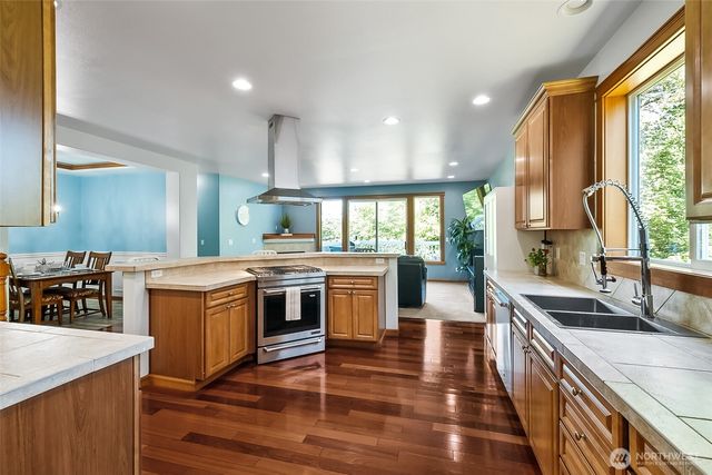 14115 172nd Place E, Puyallup, WA 98374
